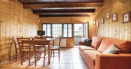 Lovely apartment for 6 people with TV, balcony, pets allowed and panoramic view