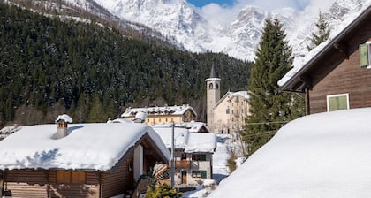 Cosy apartment for 4 people with TV, balcony, pets allowed and panoramic view