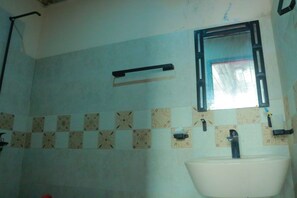 Familienzimmer | Badezimmer