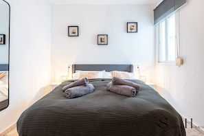 2 Schlafzimmer, Bügeleisen/Bügelbrett, kostenloses WLAN, Bettwäsche