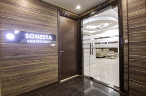 Exterior - SONESTA LUXURY APARTMENT (New Delhi)