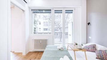 1 chambre, fer et planche Ă repasser, Wi-Fi, draps fournis