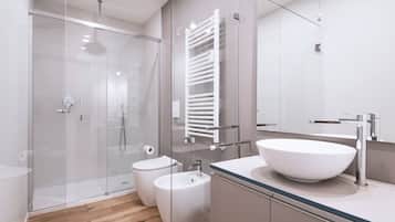 Doccia, asciugacapelli, bidet, asciugamani