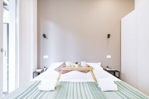 1 camera, ferro/asse da stiro, Wi-Fi, lenzuola