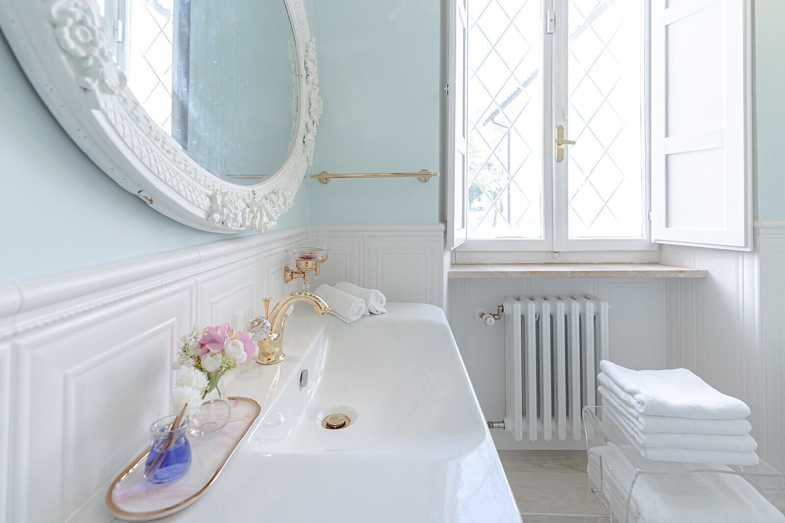 Chambre Luxe Double ou avec lits jumeaux, vue jardin | Salle de bain