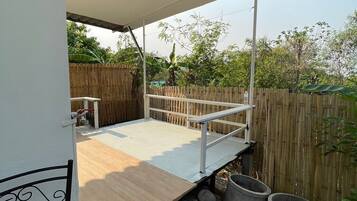 Basic House | Terrace/patio