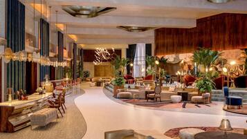 3 bars/lounges, lobby lounge, cocktail bar