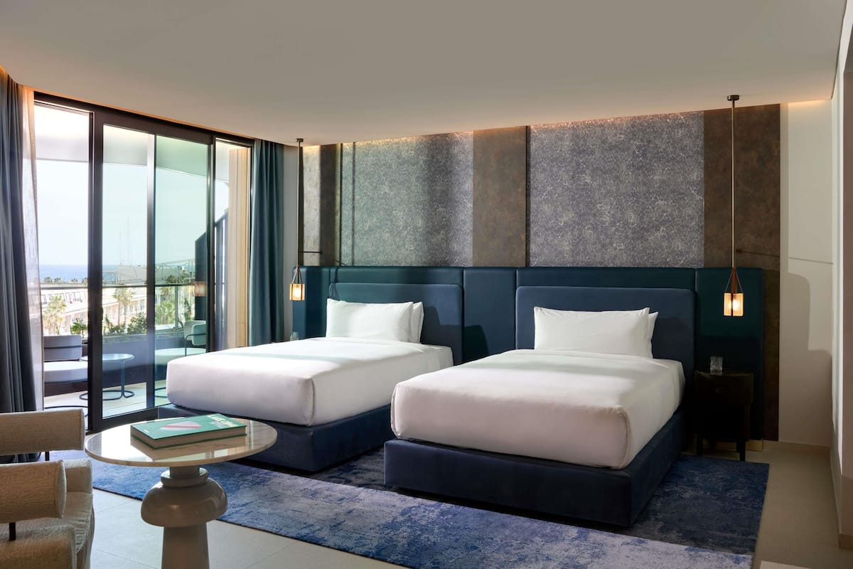 Delight Twin Accessible | 1 bedroom, Egyptian cotton sheets, premium bedding, down comforters