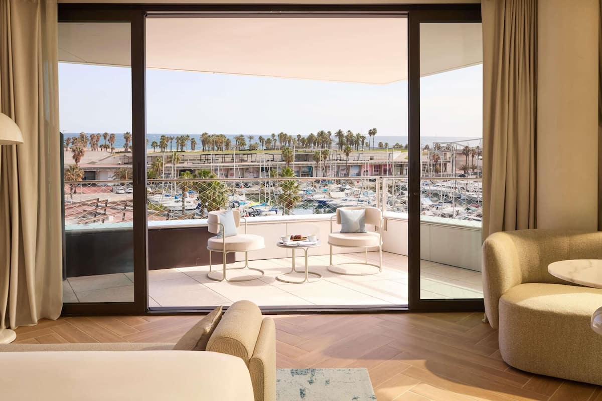 Studio, 1 King Bed, Marina View (Euphoria) | 1 bedroom, Egyptian cotton sheets, premium bedding, down duvets