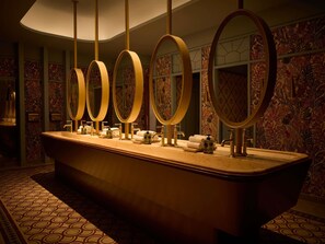 4 restaurants, breakfast, lunch, dinner served; Mediterranean cuisine