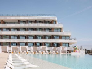 Exterior - SLS Barcelona (Sant Adria de Besos)