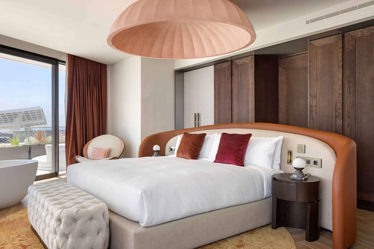 Suite, 1 Katil Raja (King) (Celestial) | Cadar kapas Mesir, peralatan tempat tidur premium, gebar bulu kapas