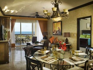 Interior - 2BD Del Palmar: Cancun, Luxury Resort (Cabo San Lucas)