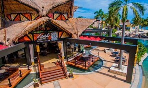 Outdoor dining - 2BD Del Palmar: Cancun, Luxury Resort (Cabo San Lucas)