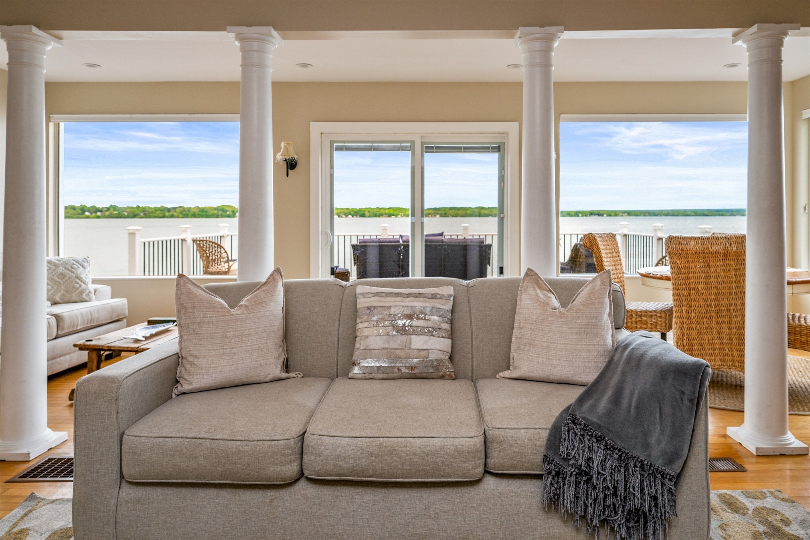 TV connectée, cheminée