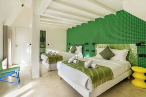 5 Schlafzimmer, Schreibtisch, Bügeleisen/Bügelbrett, WLAN