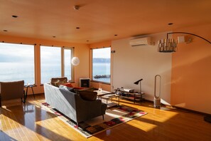 พาโรนามิกวิลล่า | บริเวณนั่งเล่น