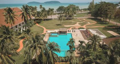 The Nouveau Chumphon Beach Resort & Golf