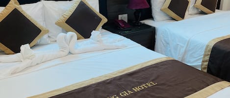 Chambre Familiale Double ou avec lits jumeaux | Minibar, chambres insonorisées, Wi-Fi gratuit
