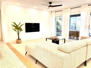 スマートテレビ