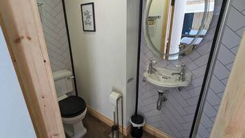 Comfort tweepersoonskamer | Badkamer