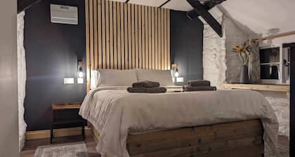 Rhiw Goch Inn Holiday Home