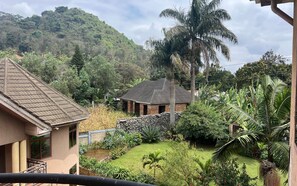 إطلالة من الشرفة