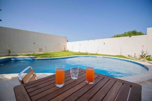 Alberca al aire libre 