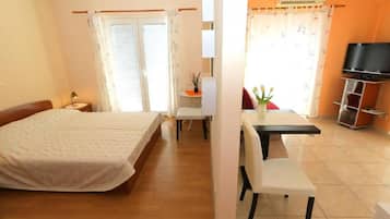 4 chambres, lits bébé (en supplément), Wi-Fi gratuit