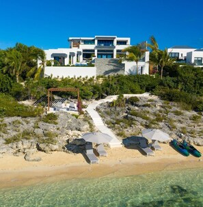 Beach - Exceptional Villa rental in Turks and Caicos Caribbean (Long Bay Hills)