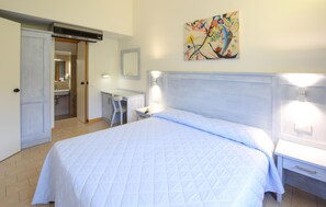 2 Schlafzimmer, Reisekinderbett, kostenloses WLAN, Bettwäsche