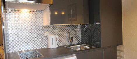 Four Ă micro-ondes, lave-vaisselle