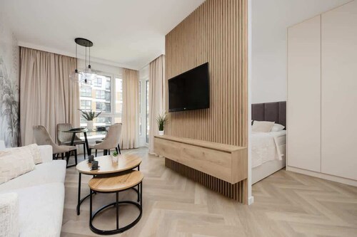Stylish Studio in Mokotow | Parking, Balcony, Gym