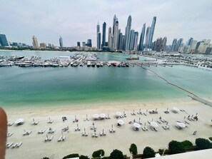 Deluxe Apartment, Bay View | Terrace/patio - Marina Vista Luxury Breathtaking Views (Dubai)