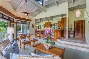 Interior - Kolohala in Haena is a tranquil place to enjoy your tropical vacation! (Haena)