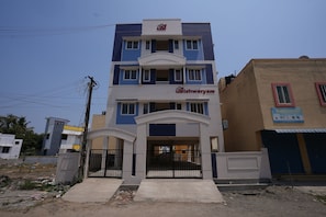Exterior - Aishwaryam Service Apartment (Chennai)