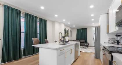 10-Bedroom Escape with Fenced Yard and Games