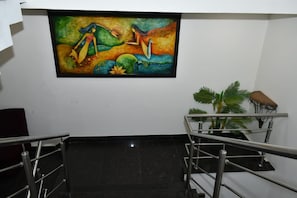 Handrails in stairways - Hotel Raman's (Jagadhri)