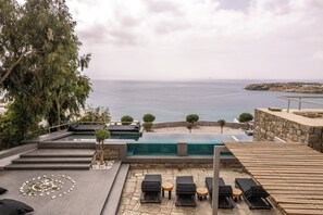 Terrace/patio - 2 Bedroom Villa with Private  Glass Pool & Shared Infinity Pool, Gym, Pool Bar (Mykonos)