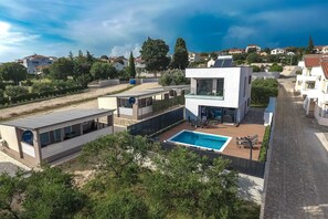 Exterior - Villa Tuta with heated pool (Pakoštane)