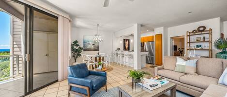 TV connectée, livres, chaîne hi-fi, imprimantes