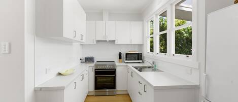 Fridge, microwave, oven, dishwasher