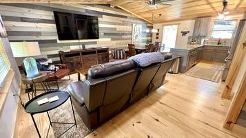 Living area | Smart TV