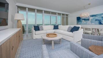 Appart'hôtel, 2 chambres | Coin séjour