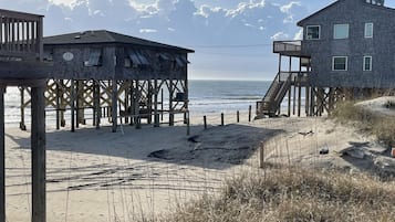 Cottage, 3 Bedrooms | Beach