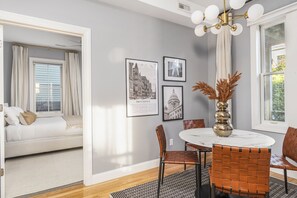 Dining - Fox Point Near Brown, RISD, Marina, Downtown Providence (Providence)