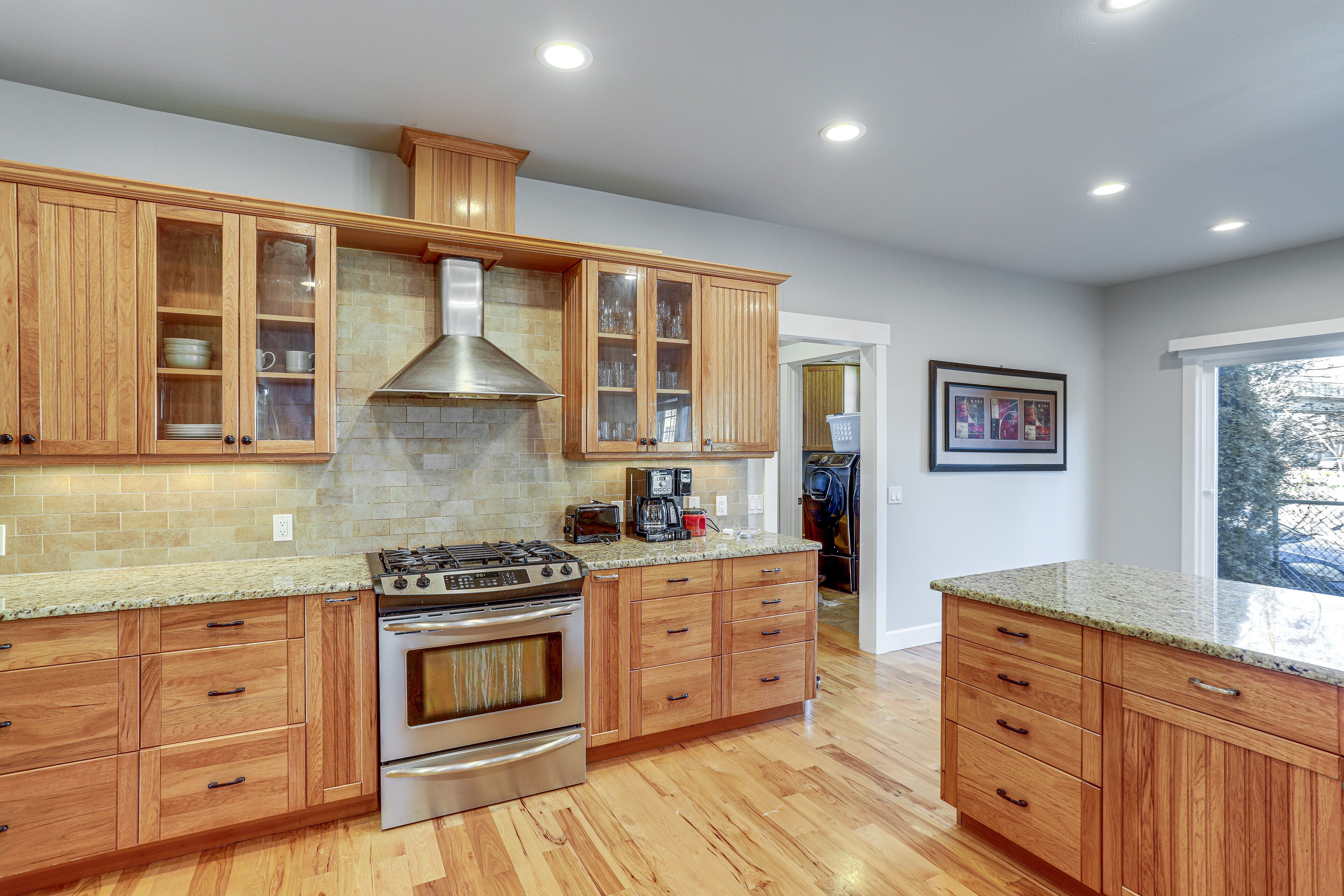 獨棟房屋 (4 Bedrooms) | 私人廚房 | 微波爐、烤箱、爐台、洗碗機