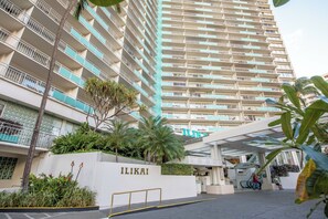 Apartment (0 Bedroom) | Interior - Honolulu Studio w/ Ocean View (Honolulu)