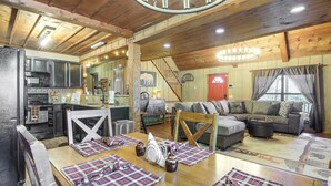 Nhà (2 Bedrooms) | Nội thất