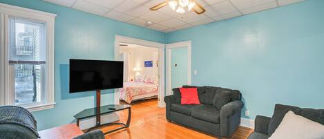 Apartment (2 Bedrooms) | Front of property